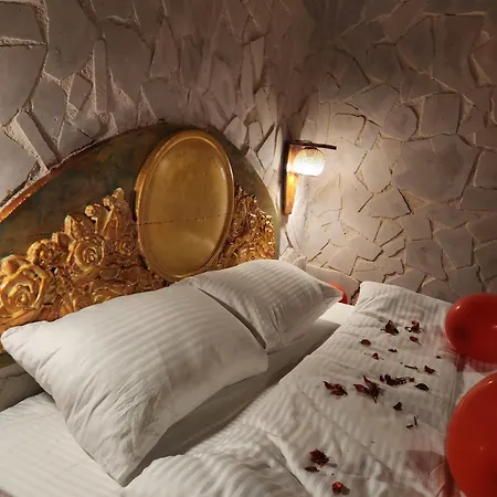 Alojamento de Acomodação e Pequeno-almoço Mmf Cave House