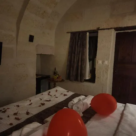 Mmf Cave House Bed & Breakfast Nevsehir