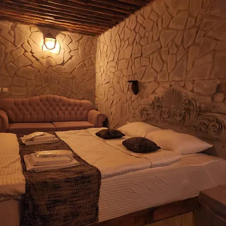 Bed & Breakfast Mmf Cave House