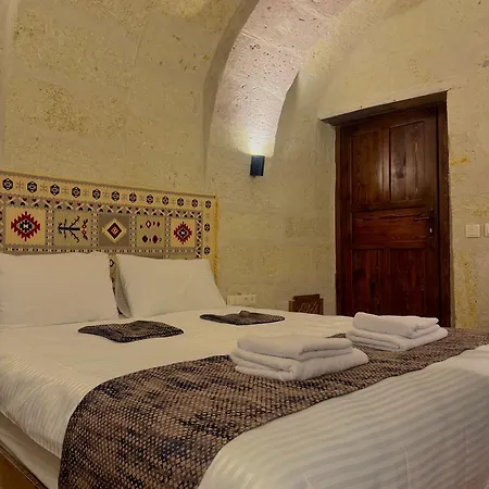Mmf Cave House Alojamento de Acomodação e Pequeno-almoço Nevşehir