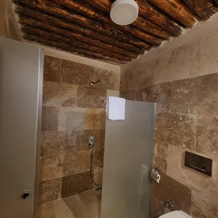 Mmf Cave House Alojamento de Acomodação e Pequeno-almoço 3*