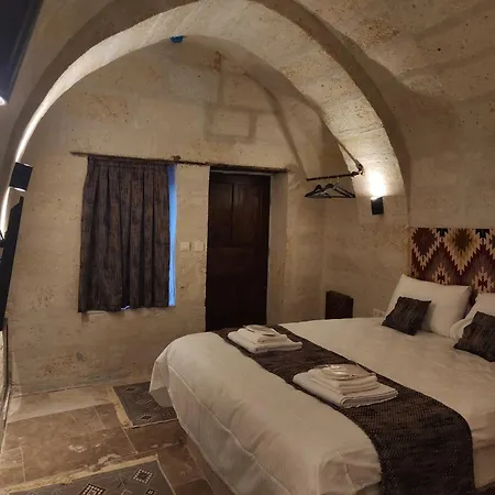 Bed & Breakfast Mmf Cave House *
