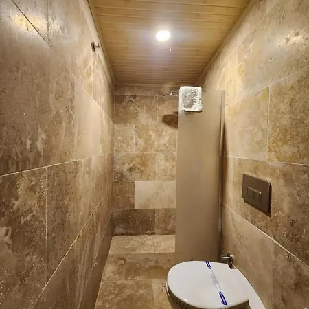 Mmf Cave House 4* Невшехир