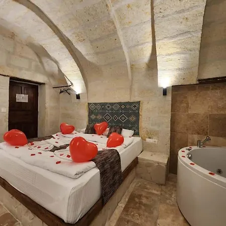 Mmf Cave House 4* נבשהיר