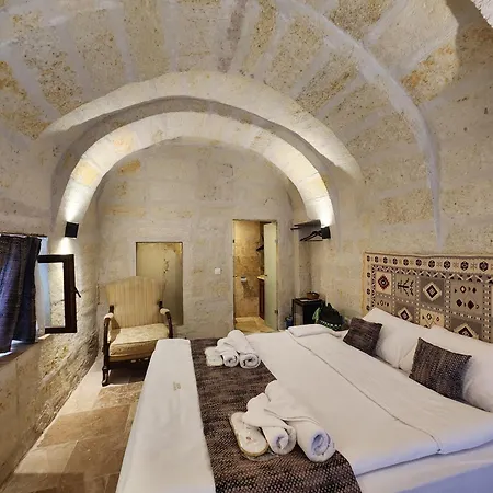 Panzió Mmf Cave House