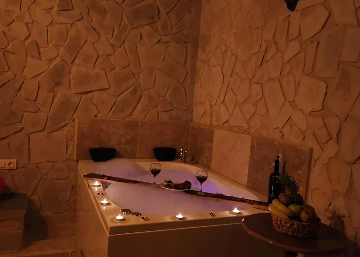 Mmf Cave House Bed and breakfast Nevşehir