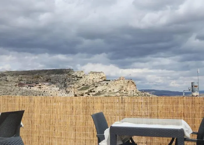 Mmf Cave House Bed and breakfast 3*